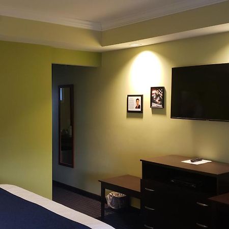 Starlight Inn Берлингтон Экстерьер фото
